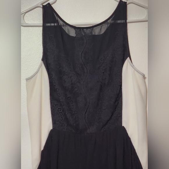 Vince Camuto size L dress - Picture 3 of 3